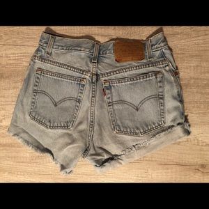 Levi’s 550 High rise